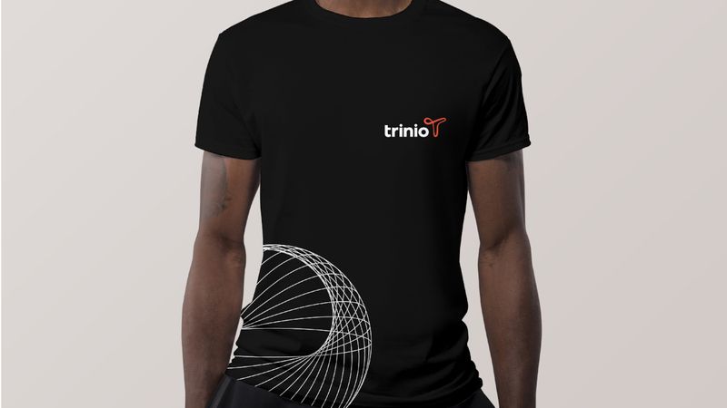 Camiseta preta super bonita!
